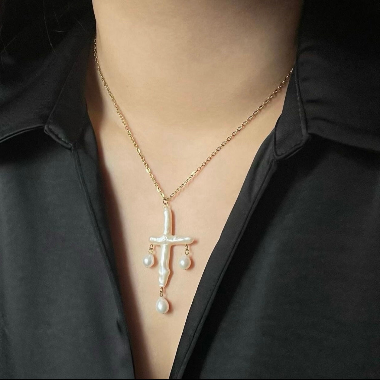 Collana con ciondolo Croce