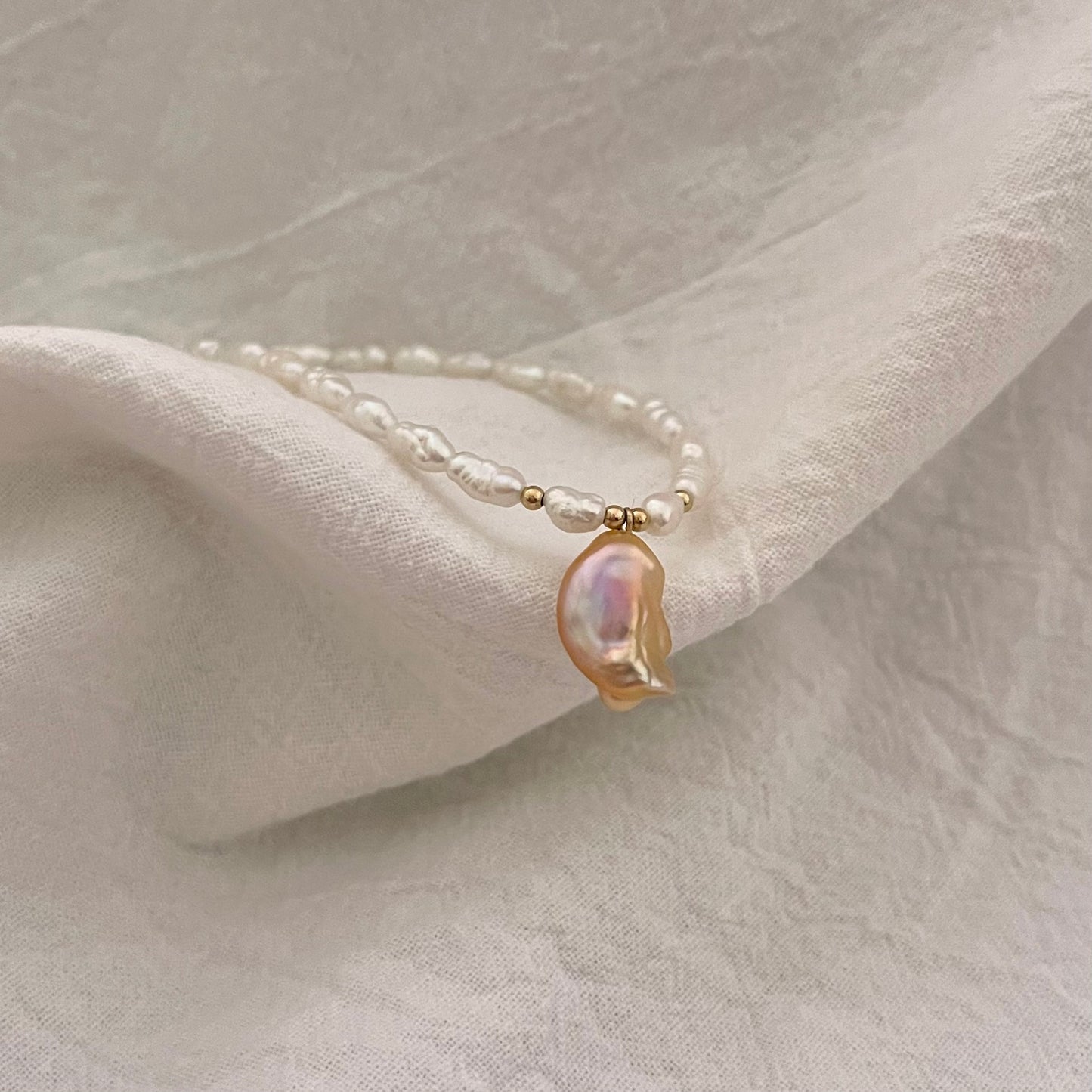 Collana con mini perla barocca rosa arancione