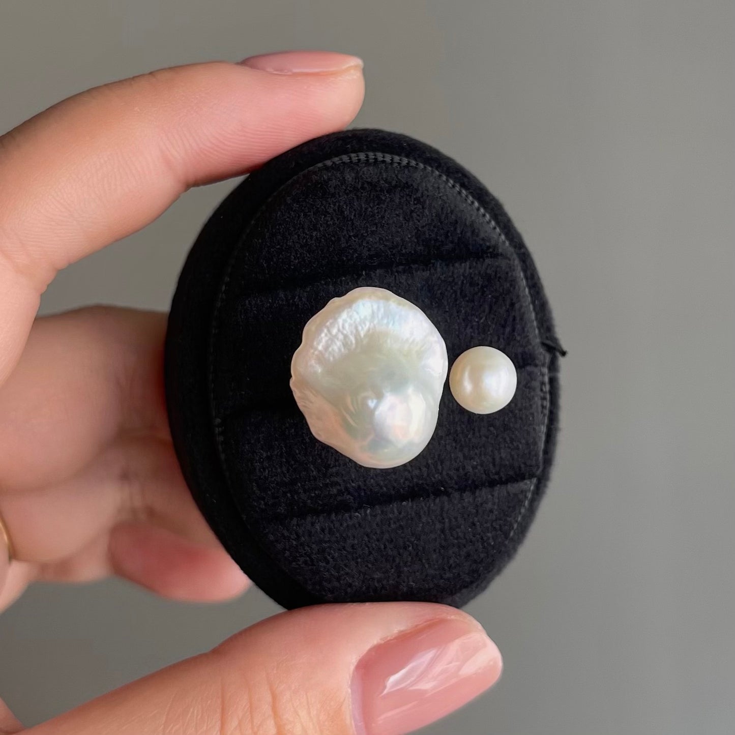 Anello The Tear con perla tonda