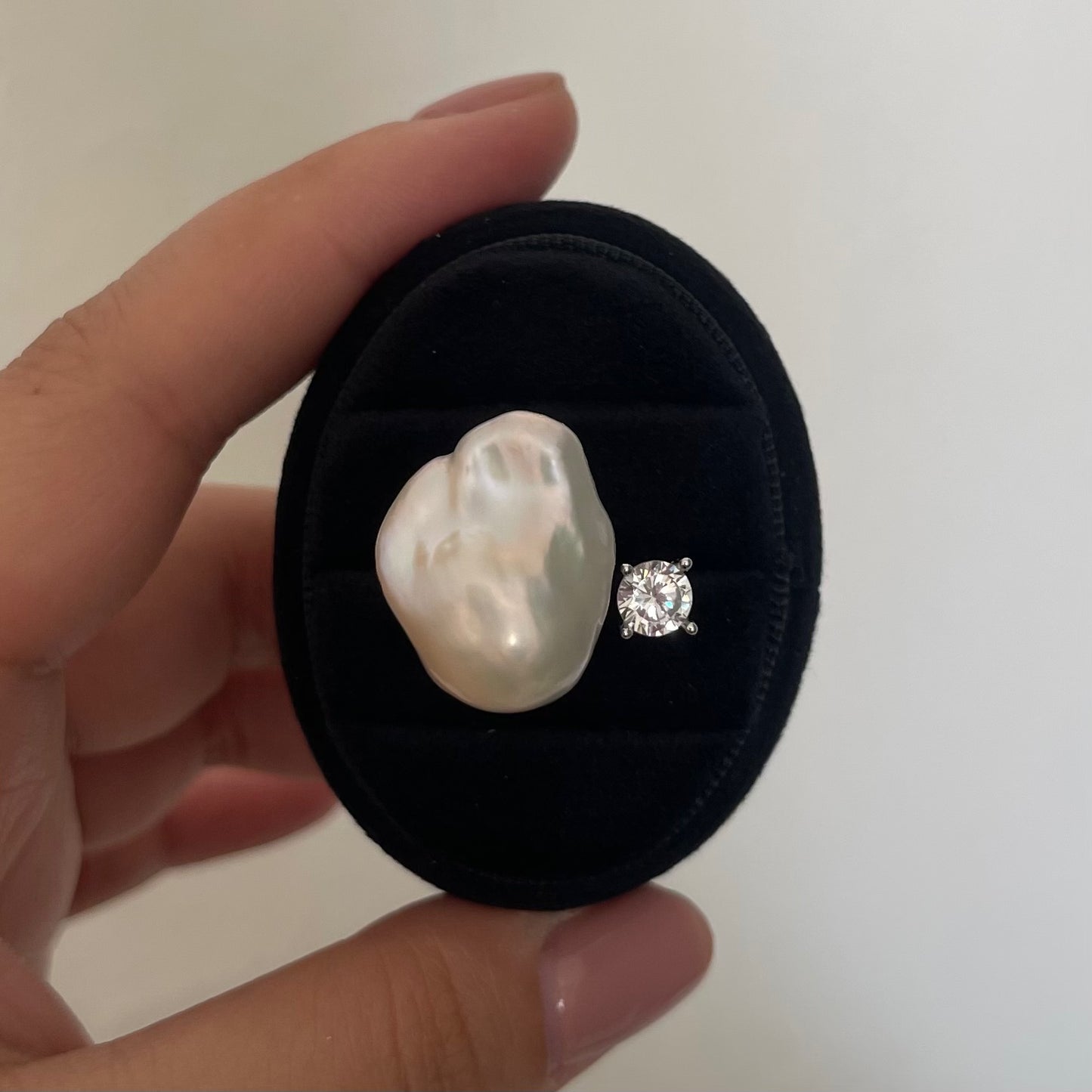 Anello The Tear