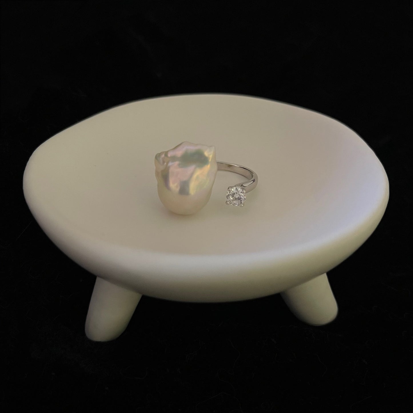 Anello The Tear