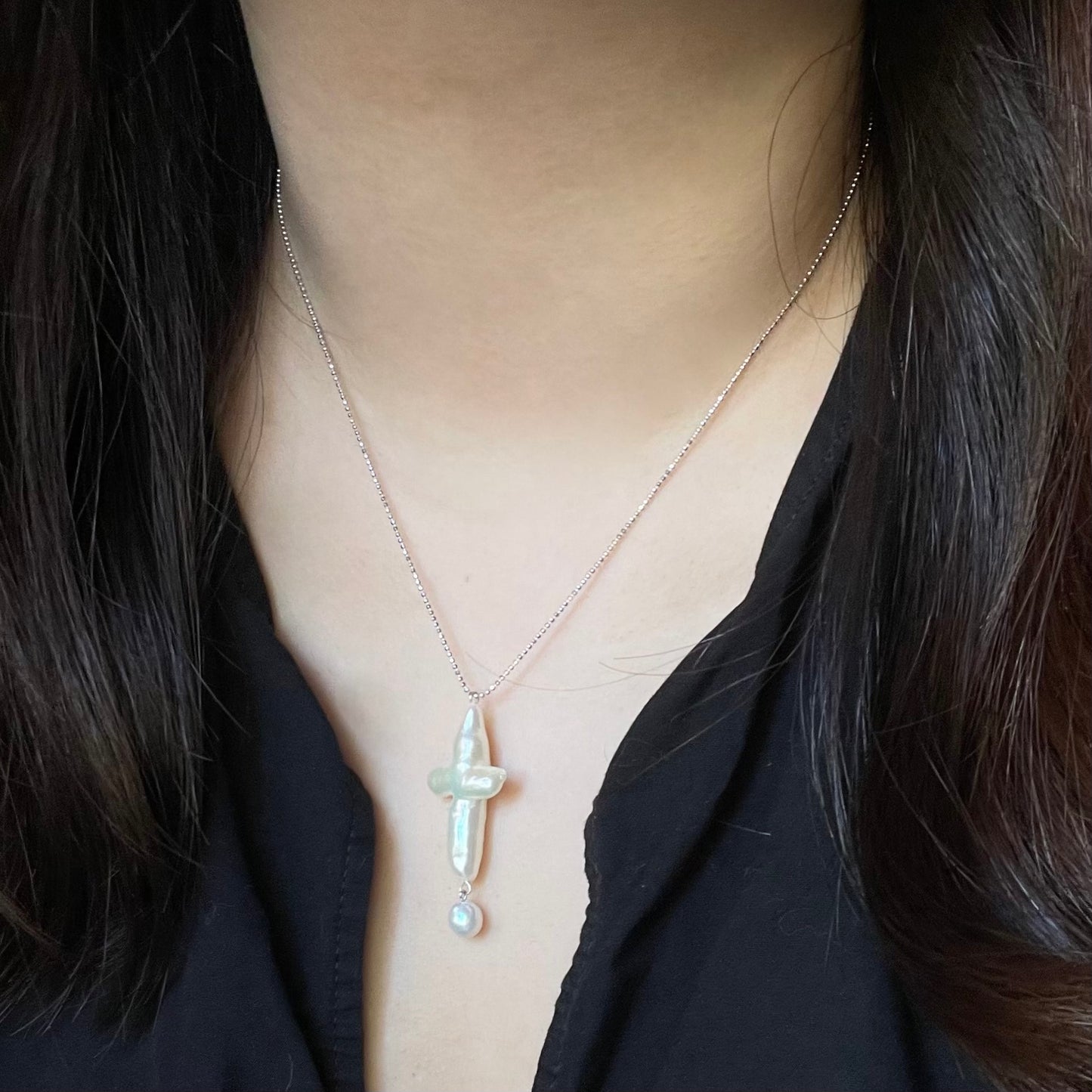 Collana con ciondolo croce
