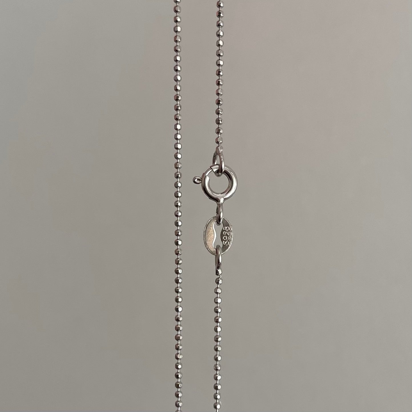 Collana con ciondolo croce