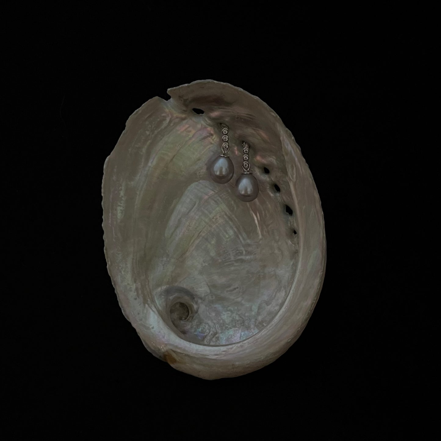 Orecchini Valentia con perle grigie