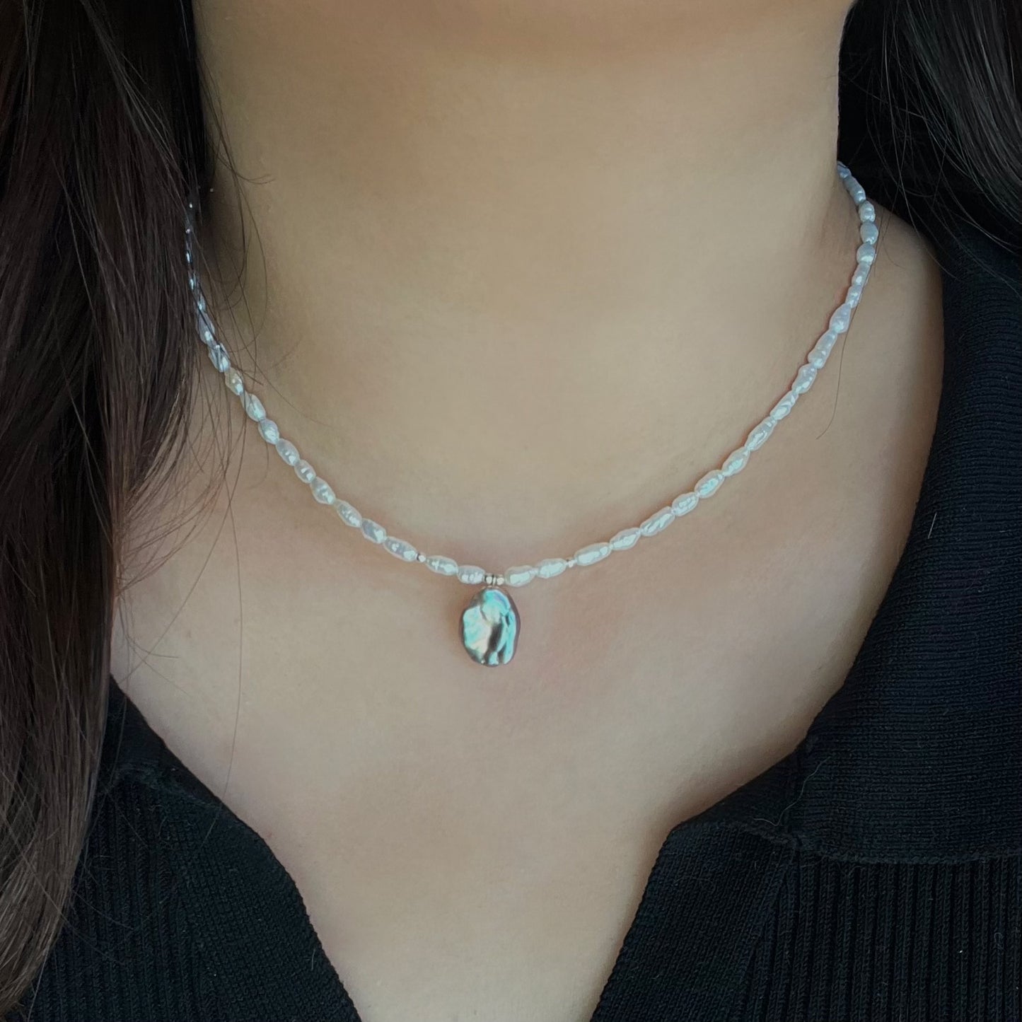 Collana con mini perla barocca viola