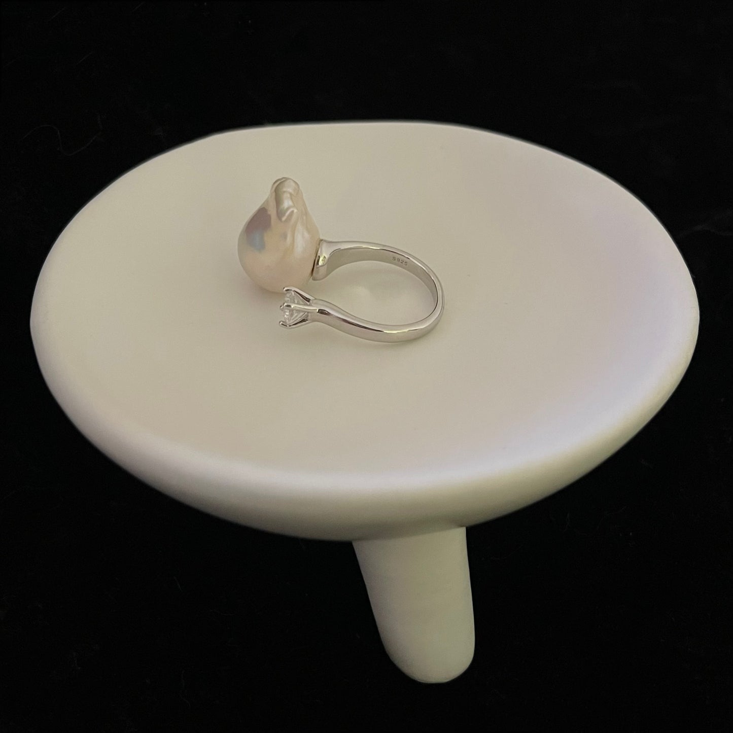 Anello The Tear