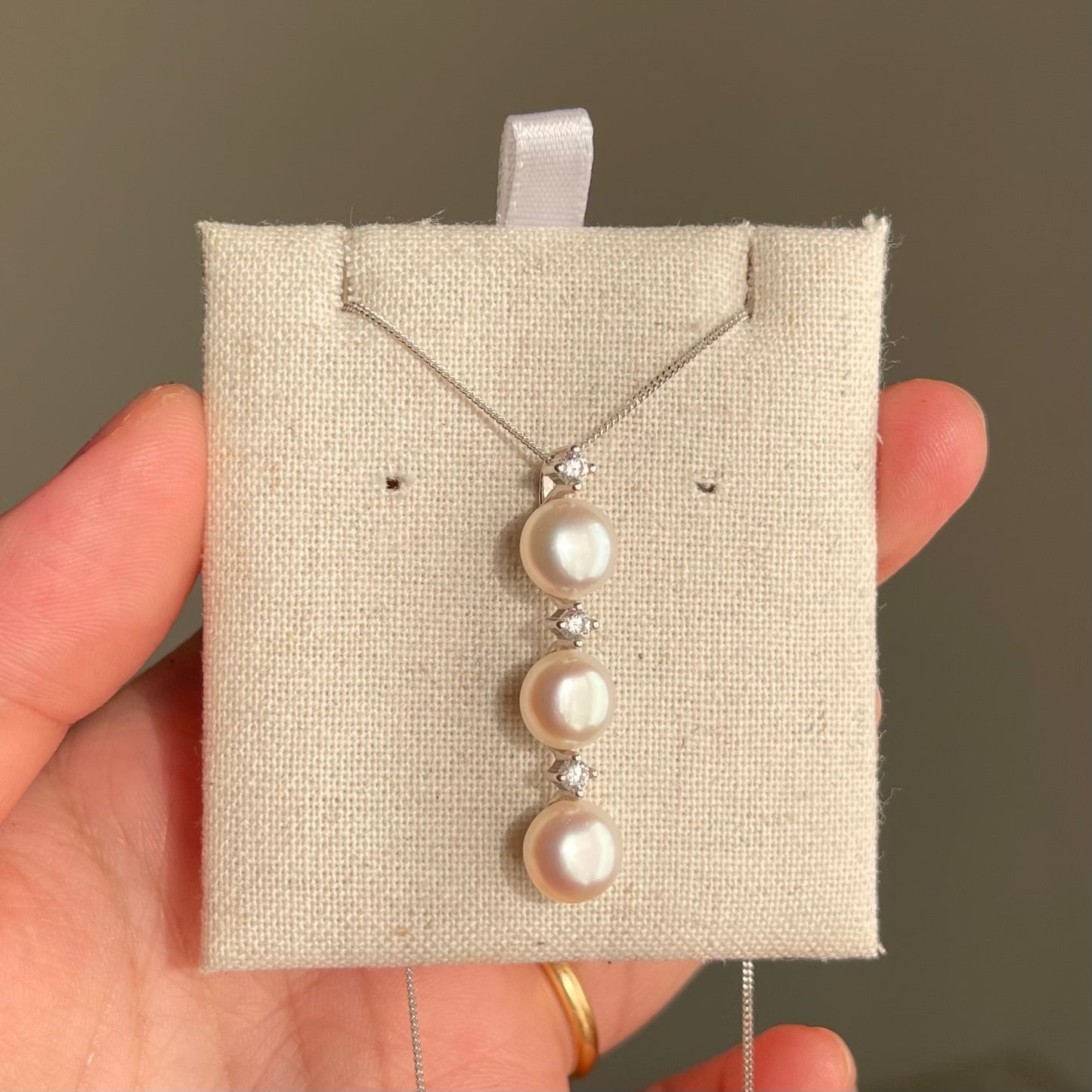 Collana Emilia