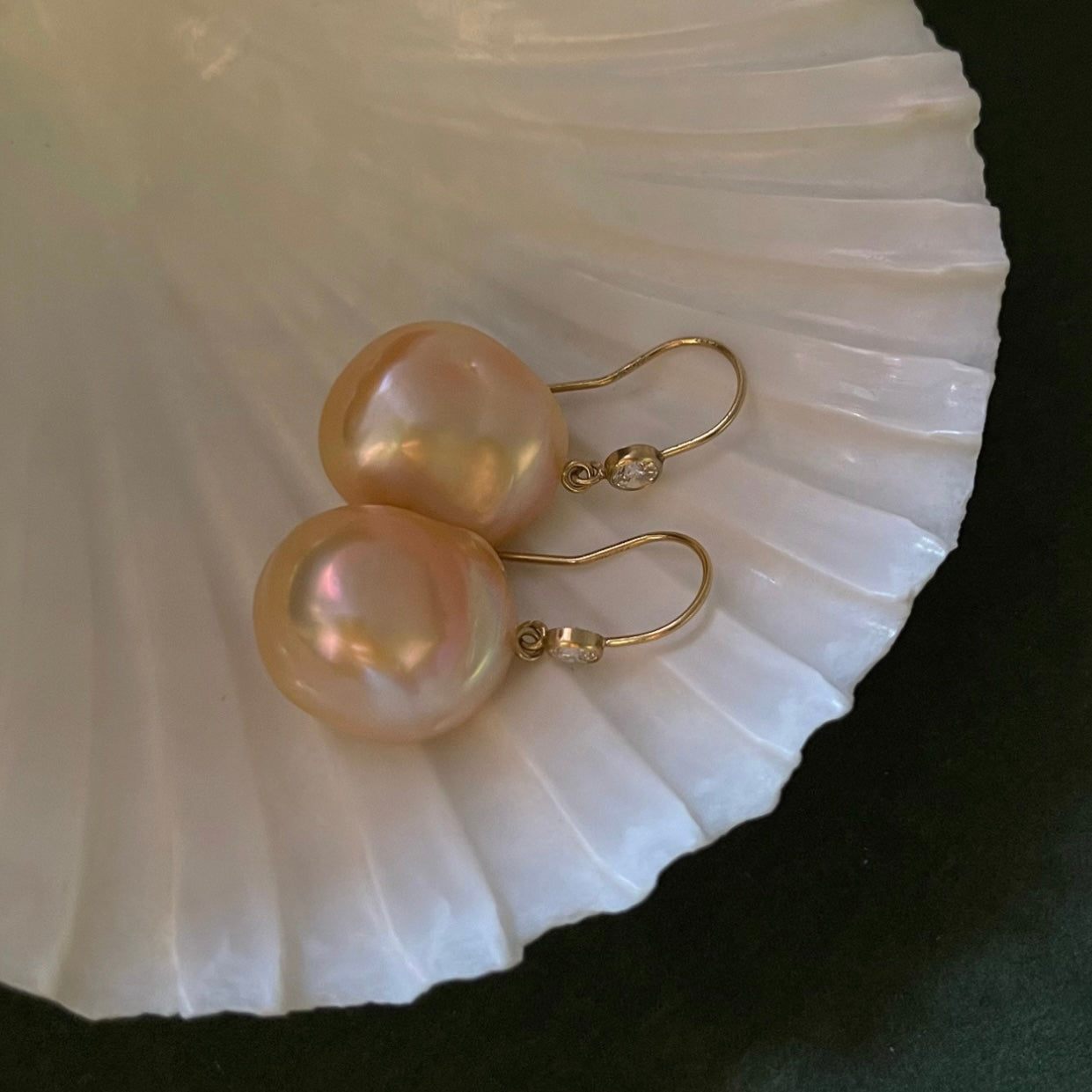 Orecchini Orange Dream a monachella aperta in 14k gold filled