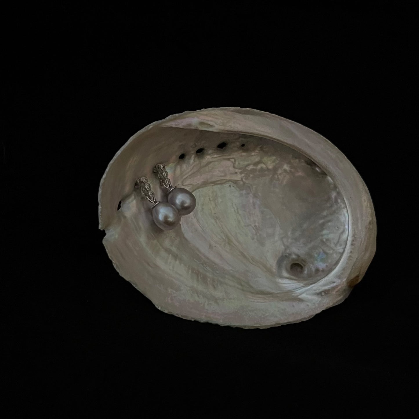Orecchini Valentia con perle grigie
