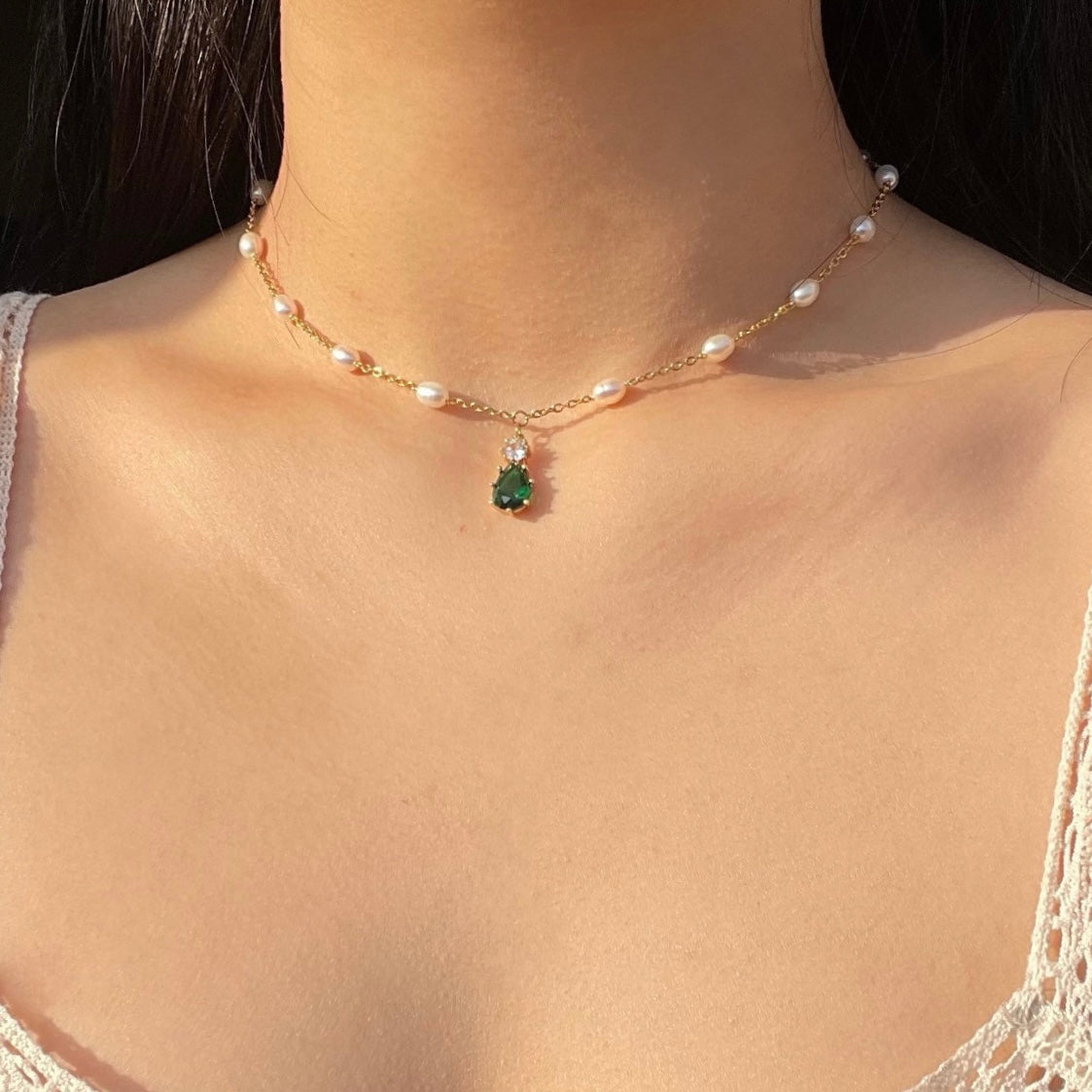 Choker Ophelia con zircone verde