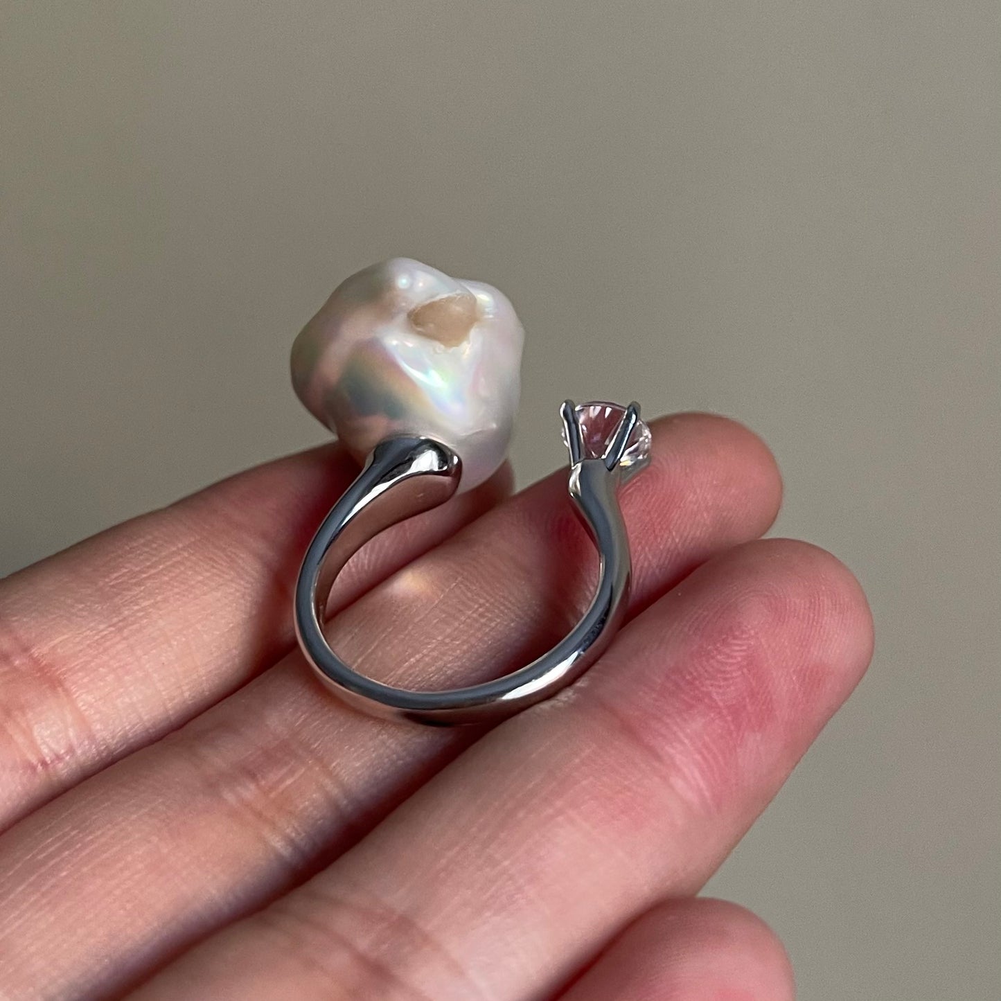 Anello The Tear