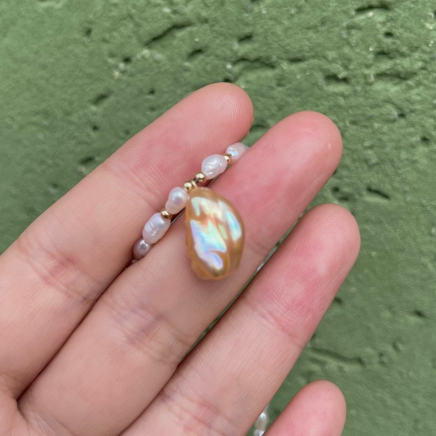 Collana con mini perla barocca rosa arancione