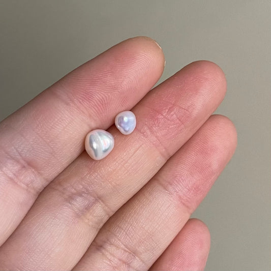 Everyday pearl earrings con chiusura a vite