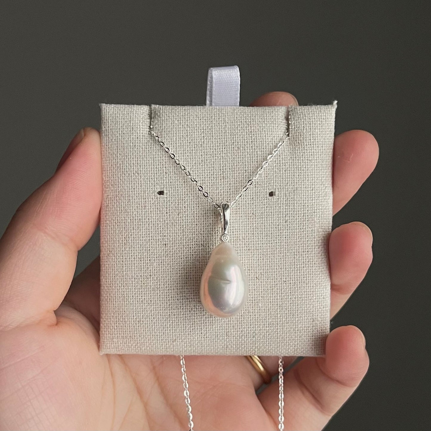 Collana The Tear
