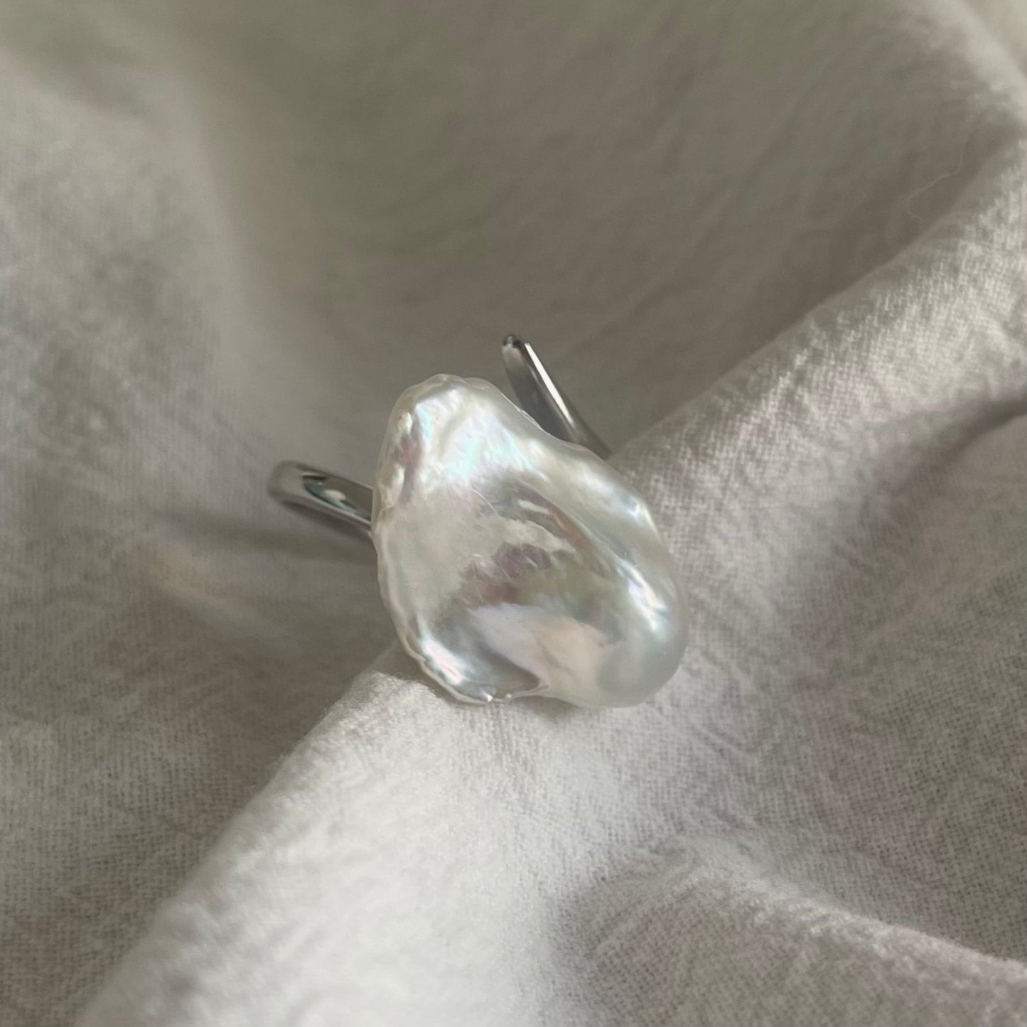 Anello The Tear