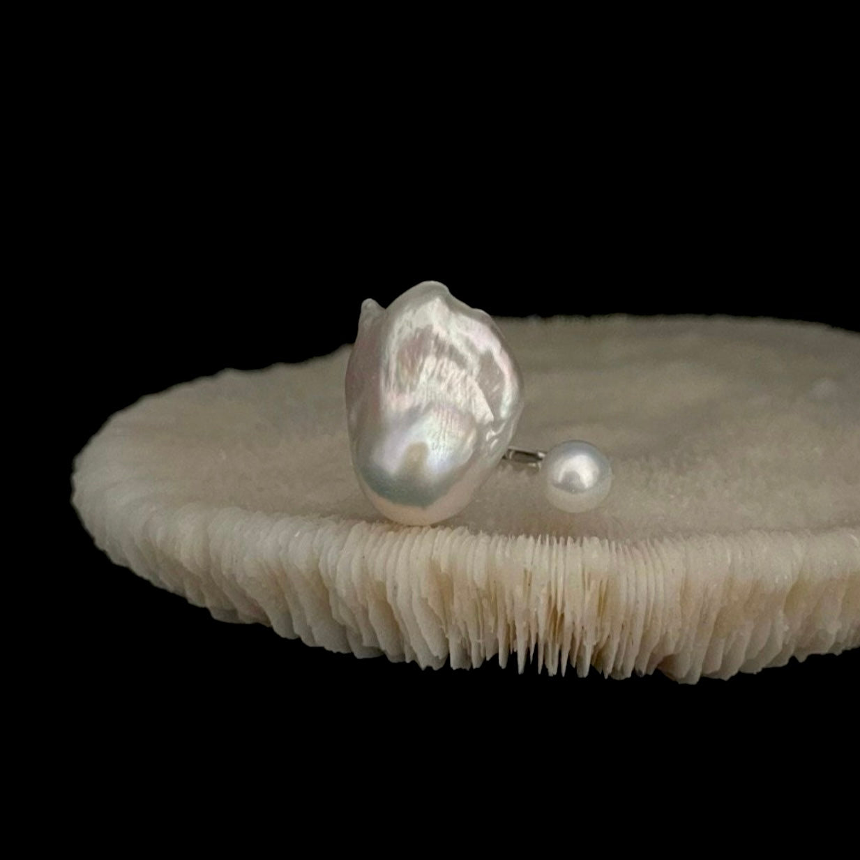 Anello The Tear