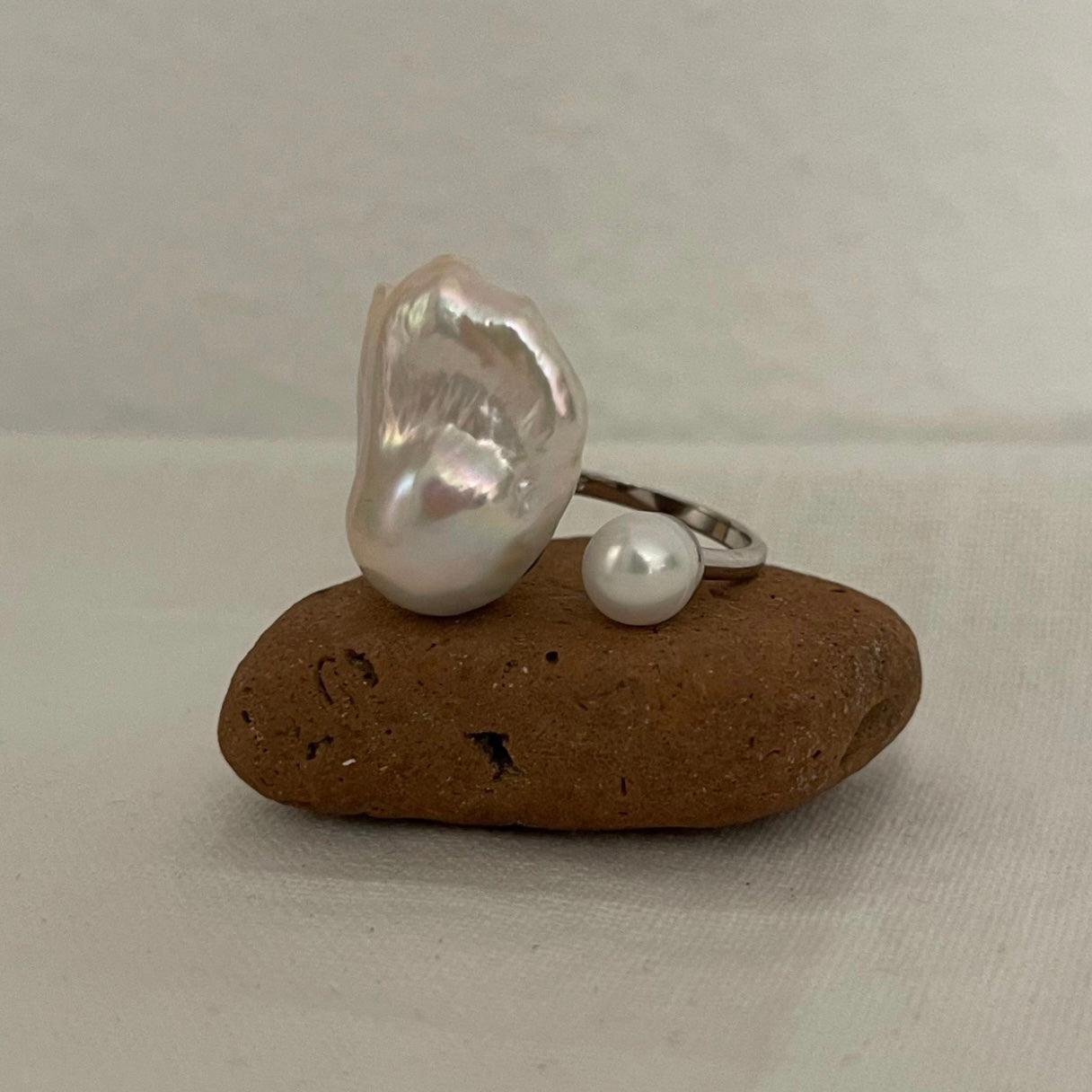 Anello The Tear