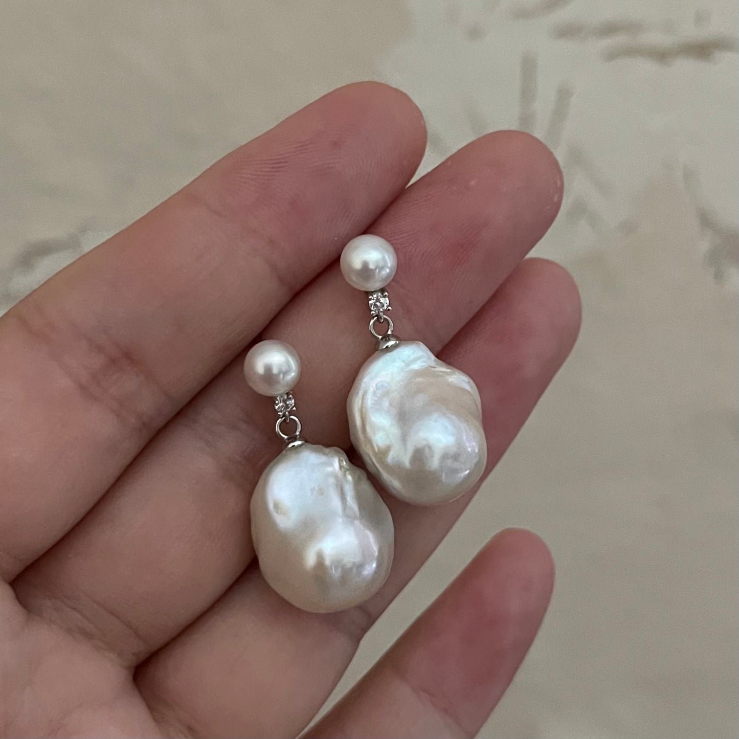 Orecchini The Tears con chiusura a farfalla
