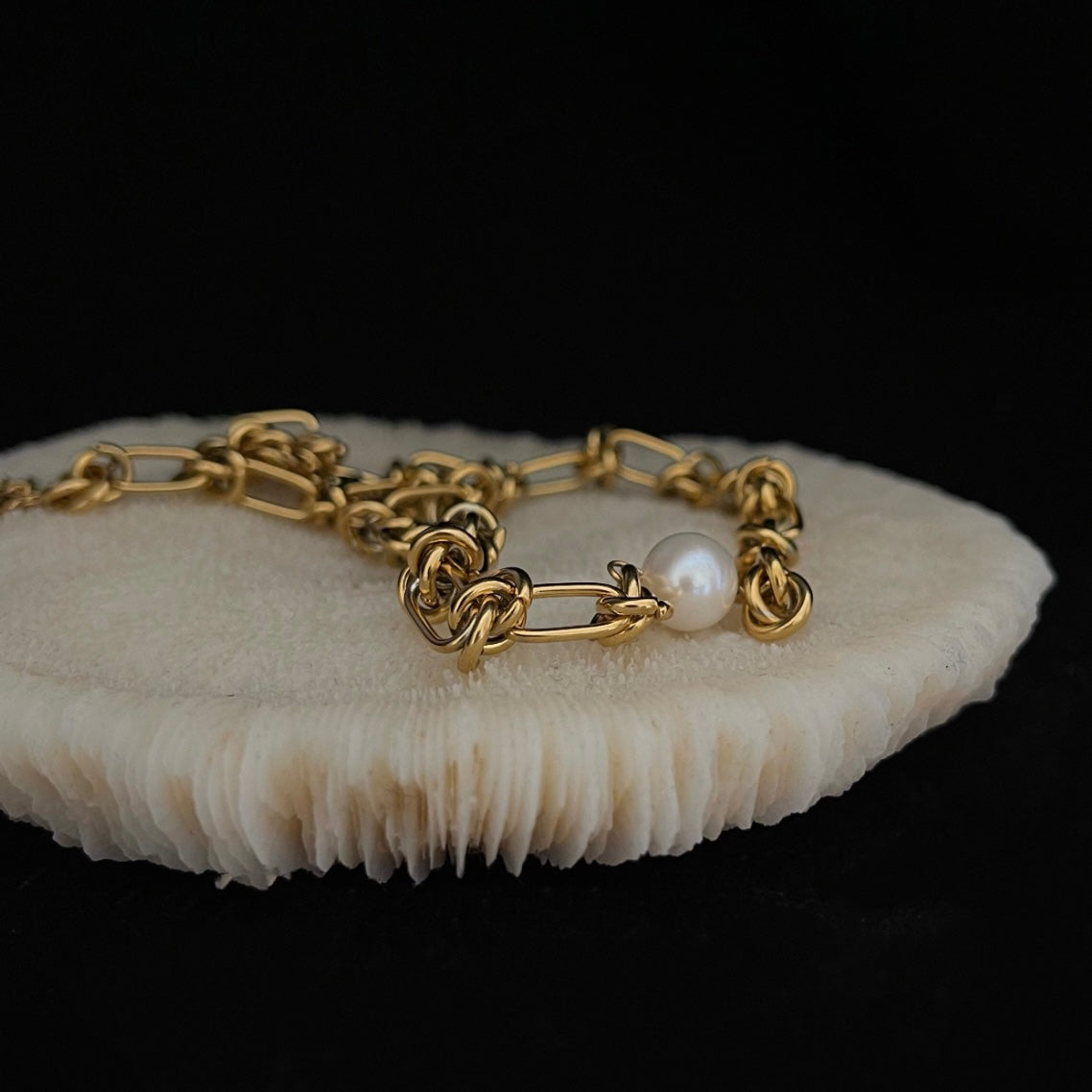 Collana Bridget