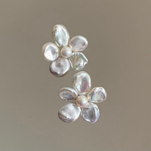 Orecchini Fiore con perle