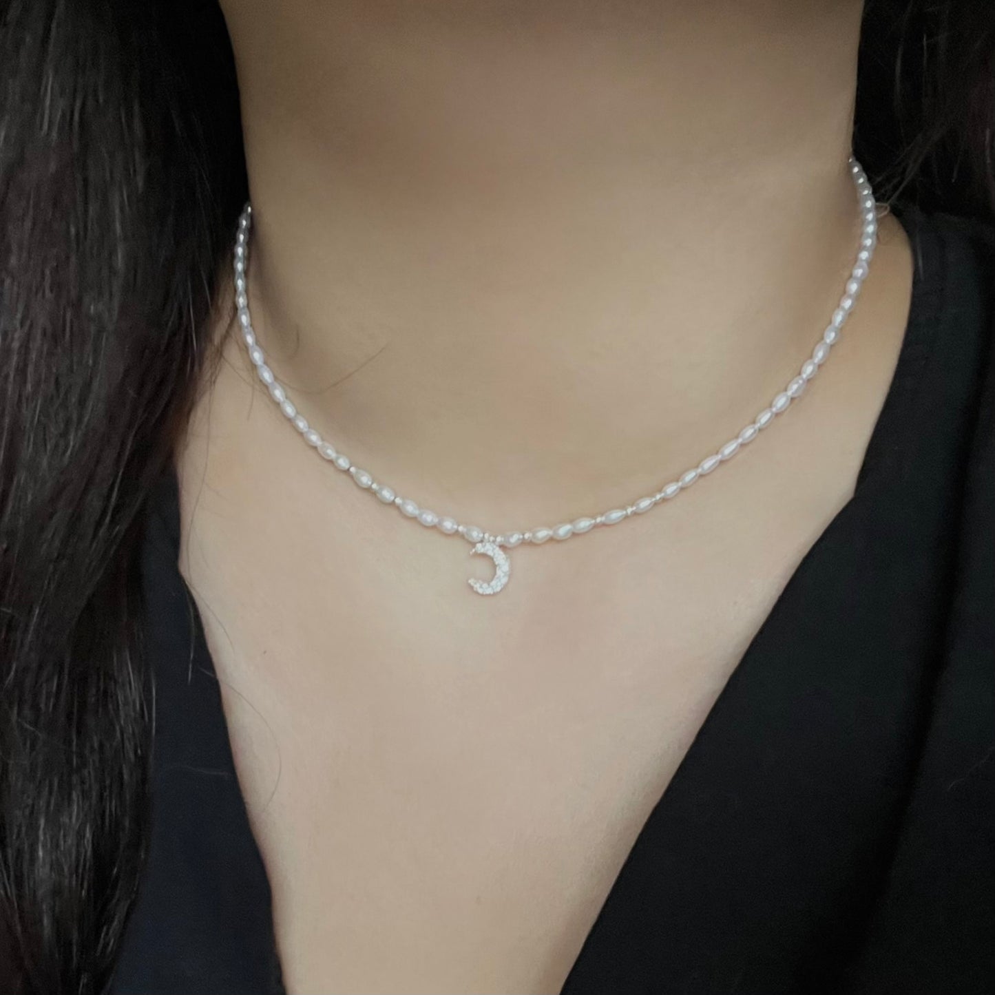 Collana perle con ciondolo Luna