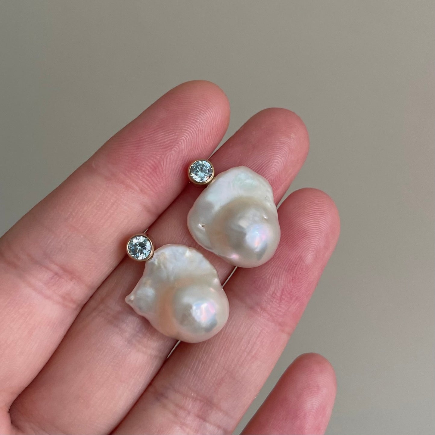 Orecchini Acqua Dream Azzurro con perle barocche