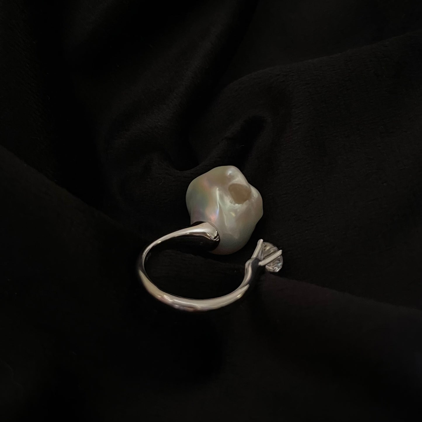 Anello The Tear