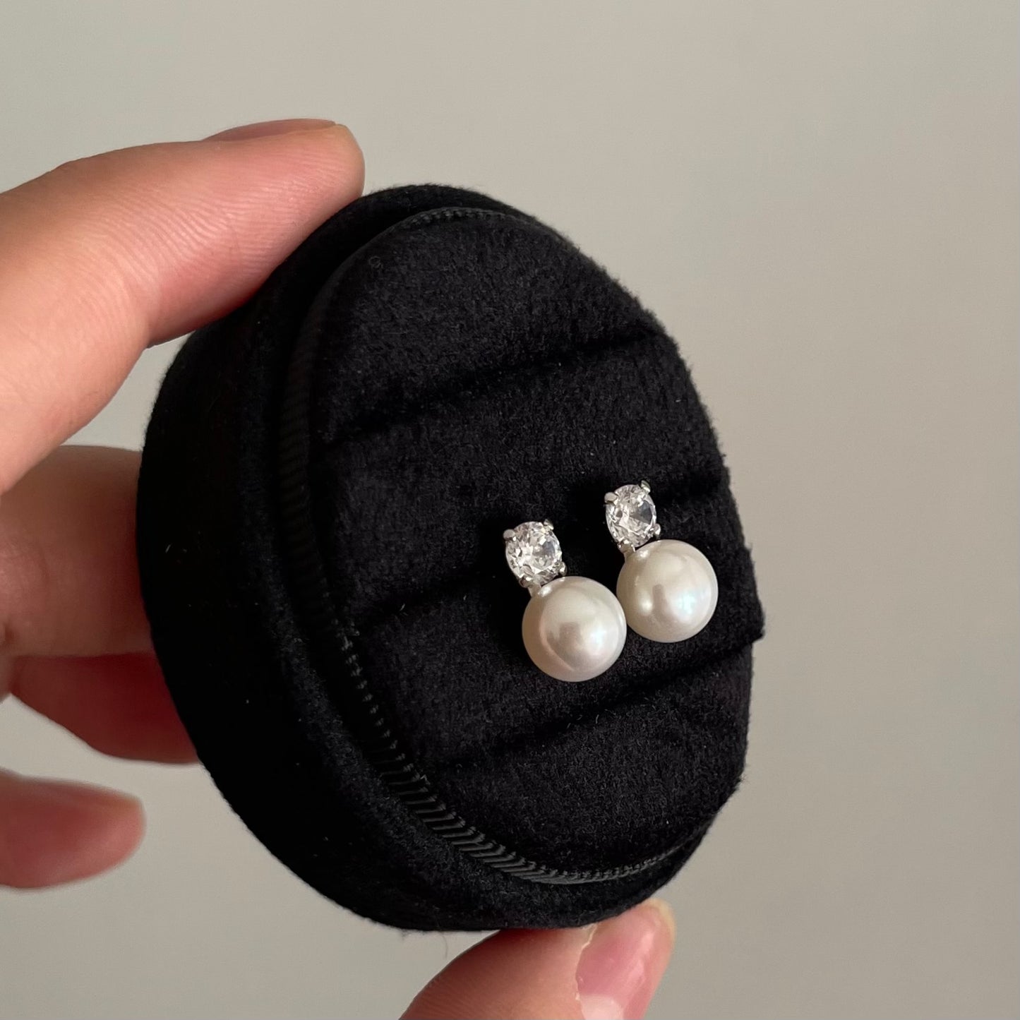 Orecchini Chiara con zircone da 4mm