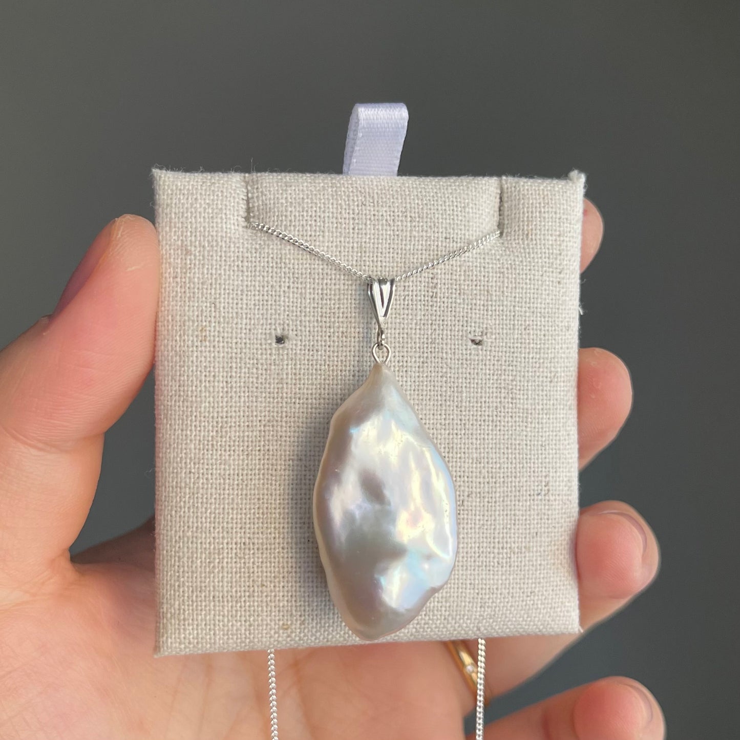 Collana The Tear