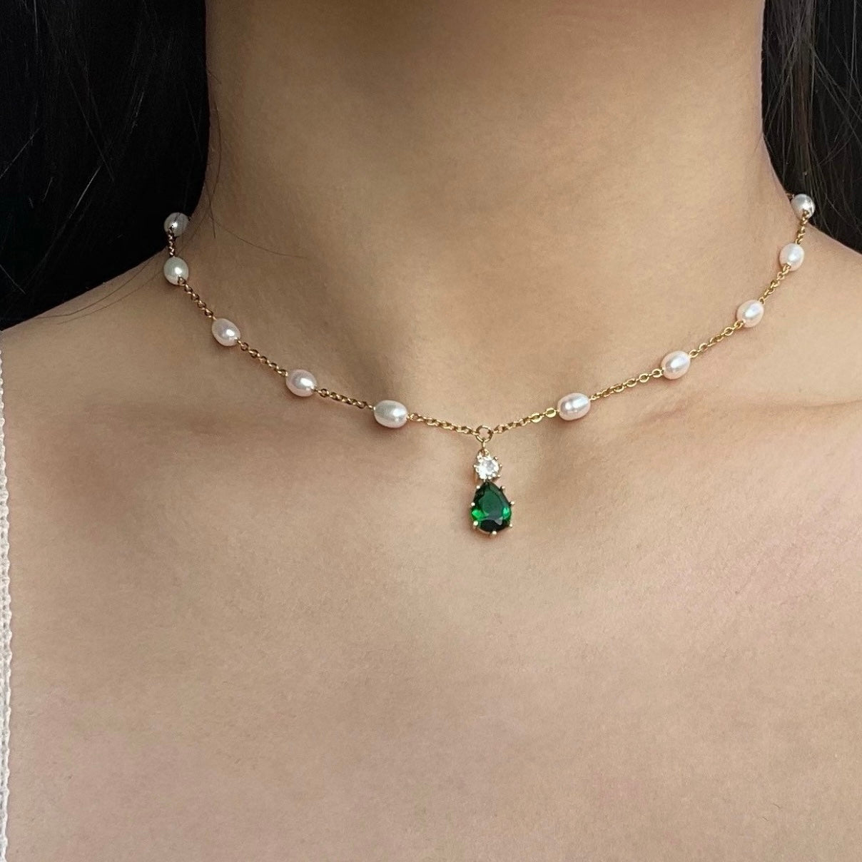 Choker Ophelia con zircone verde