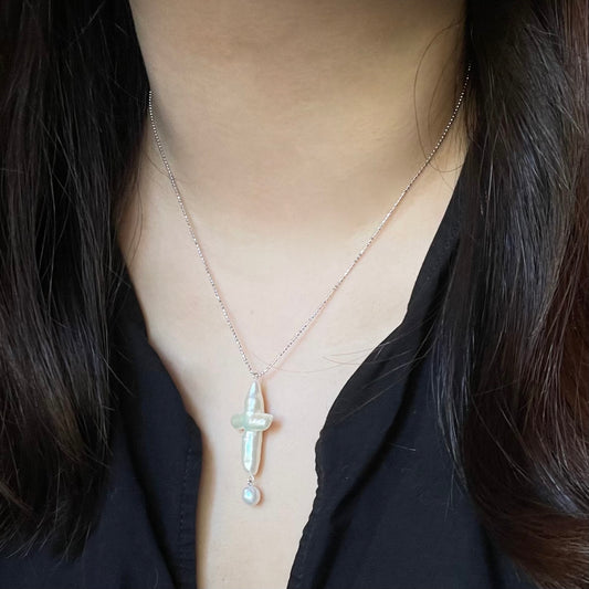 Collana con ciondolo croce