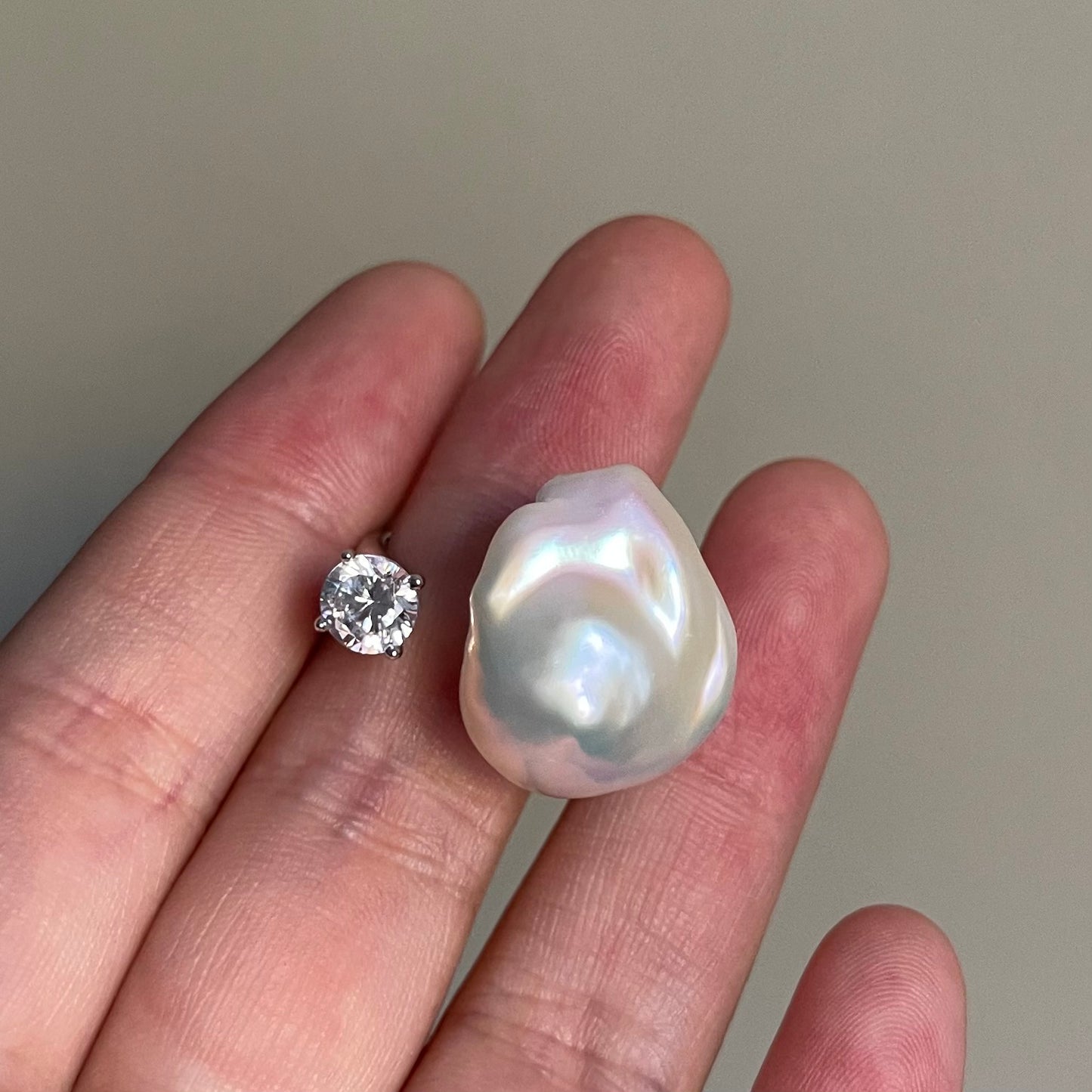 Anello The Tear