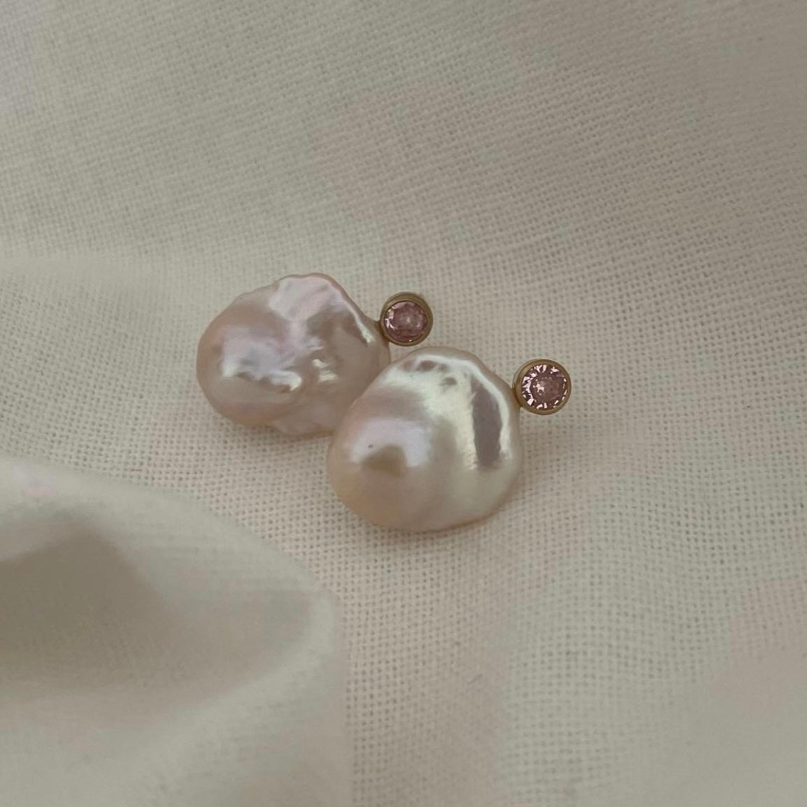 Orecchini Acqua Dream Rosa con perle barocche