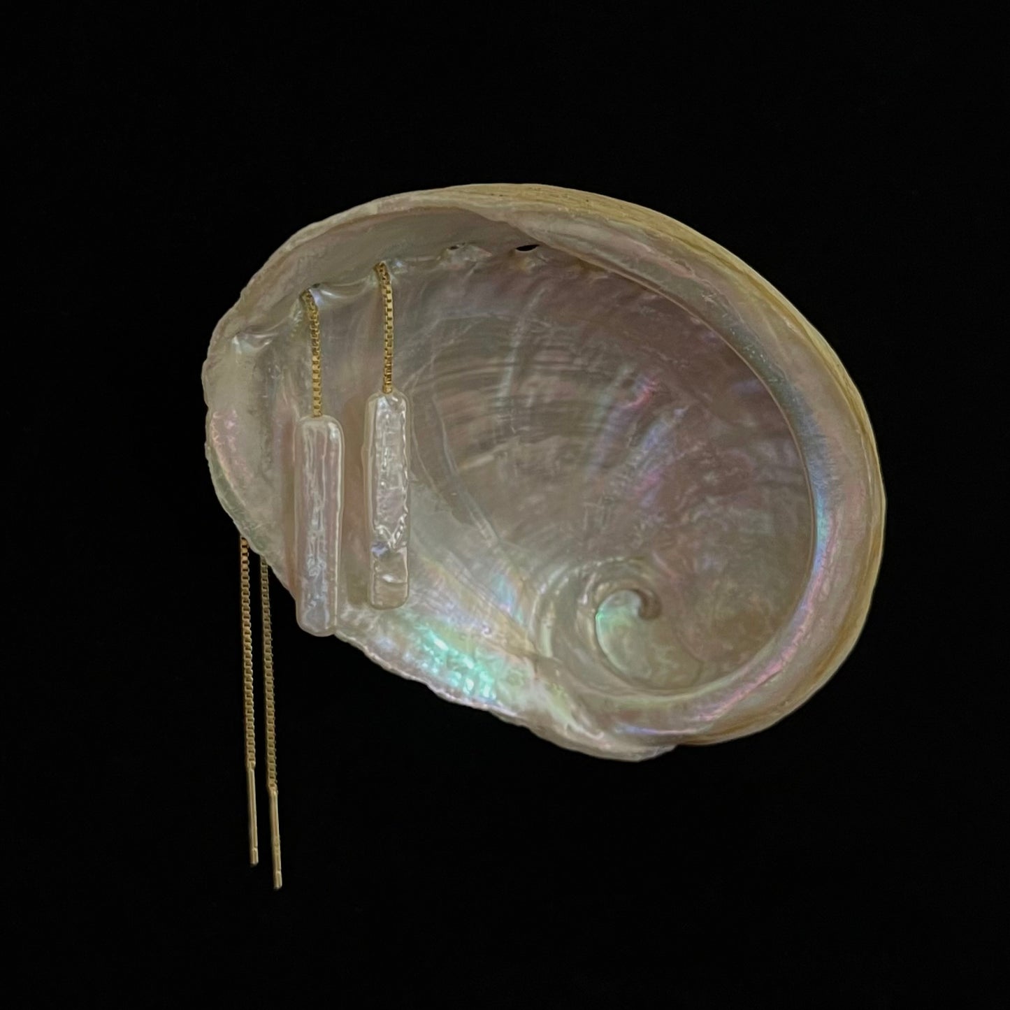 Orecchini fili con perle barocche rettangolari