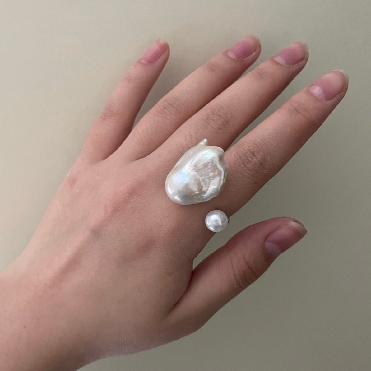 Anello The Tear