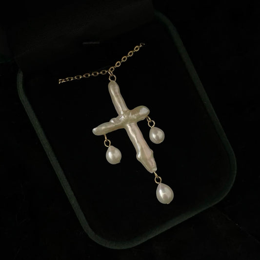 Collana con ciondolo Croce