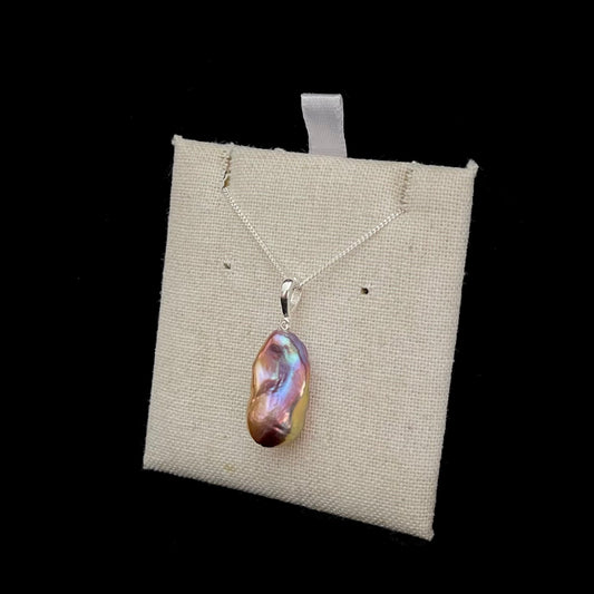 Collana The Tear of Mermaid con perla barocca naturale (18x12mm).