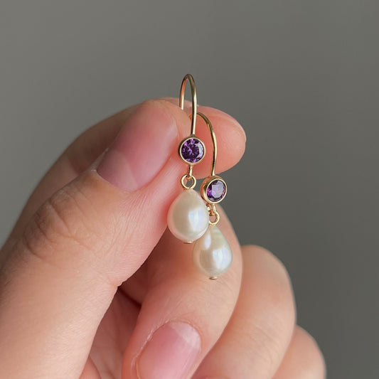 Orecchini Acqua Dream con zircone viola e chiusura a monachella aperta