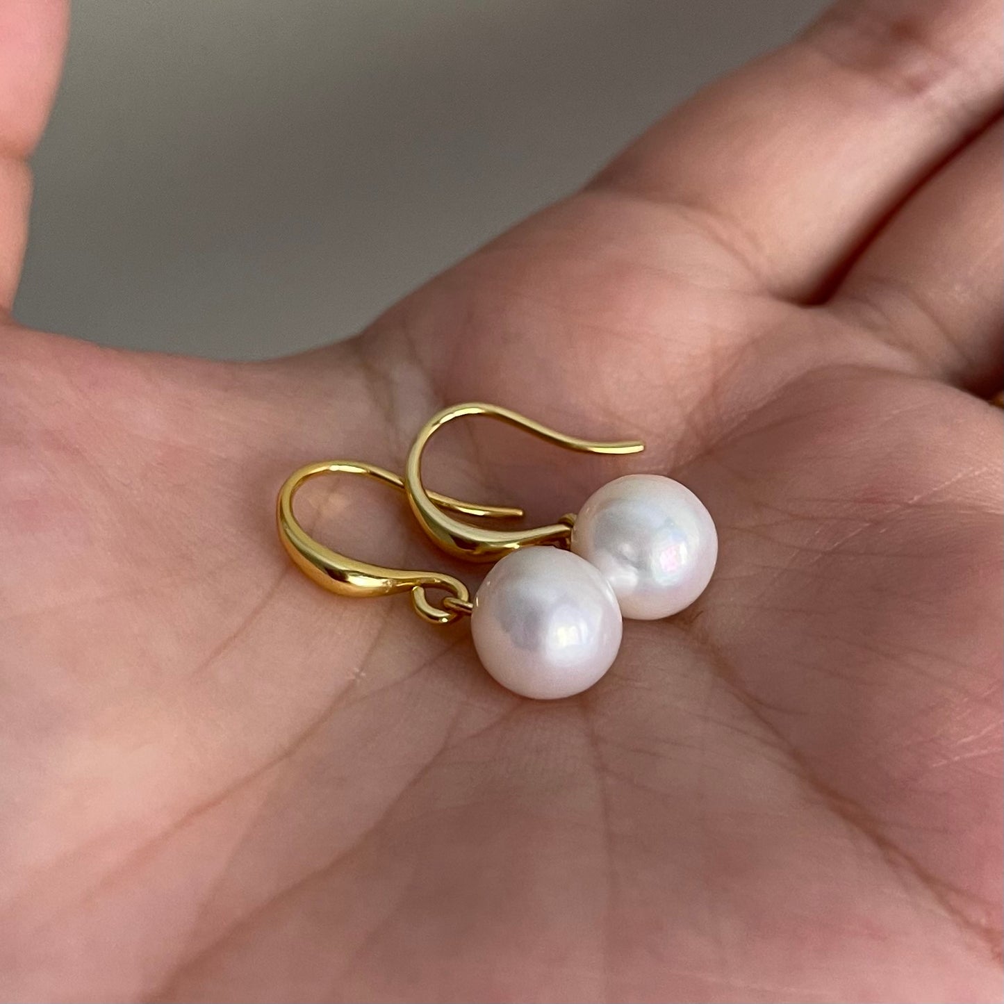 Orecchini perle 7-8mm con chiusura a monachella aperta