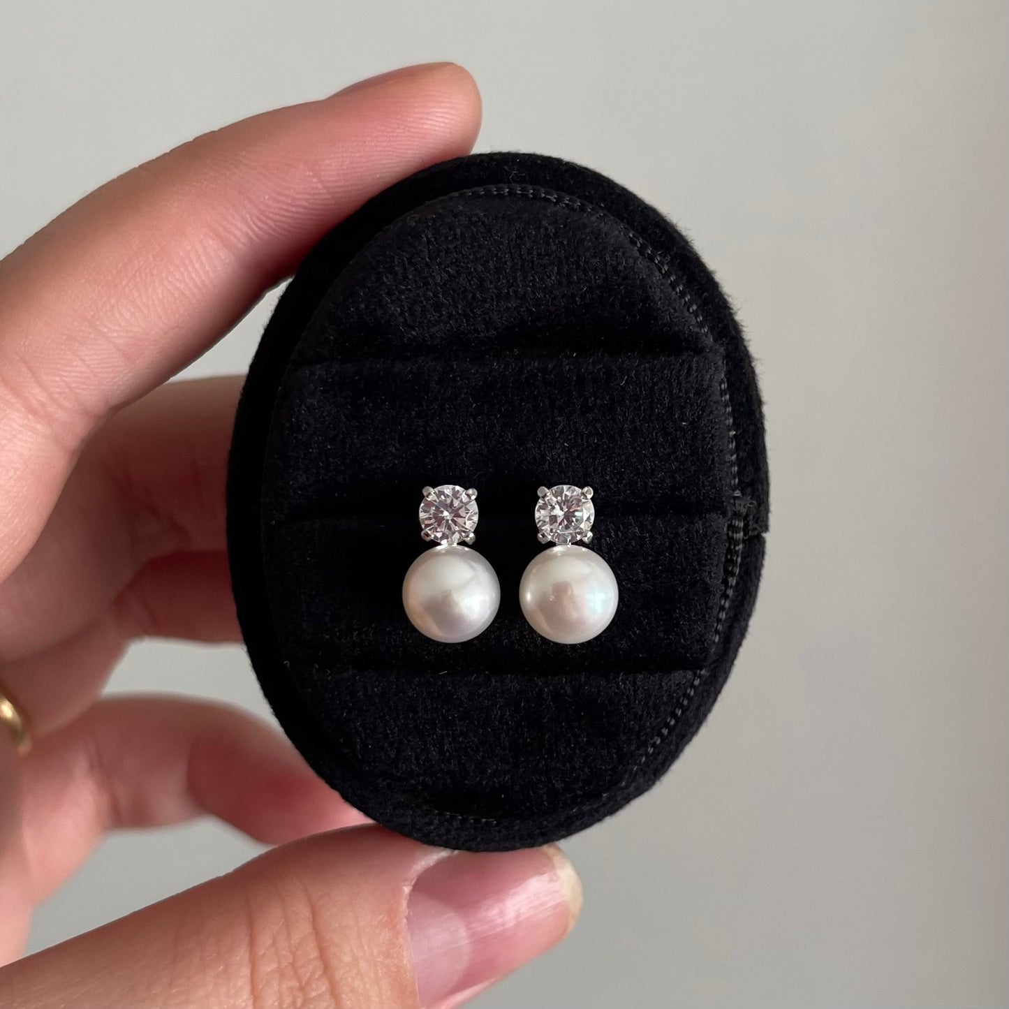 Orecchini Chiara con zircone da 4mm